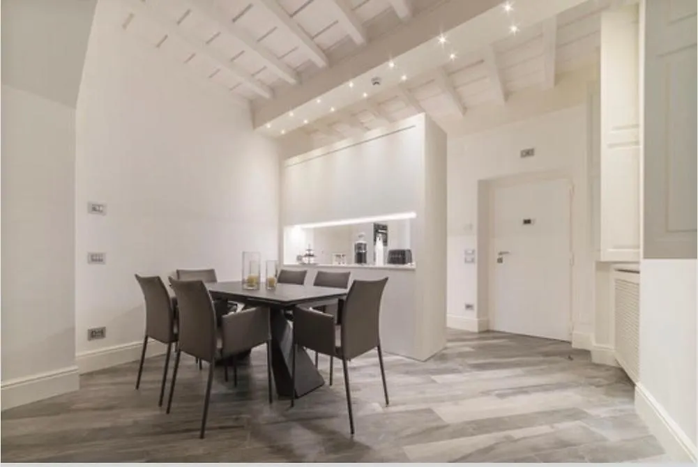 Reale Luxury Home Rome Holiday home